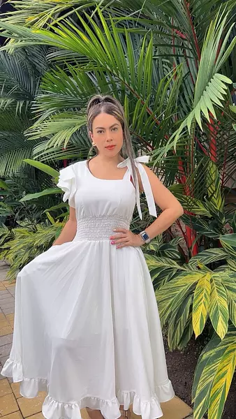 Vestido Largo - Manga Bolero – Elegancia Asimétrica