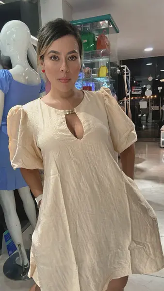 Vestido Corto Victoriosa – Chic, Fresco Y Moderno