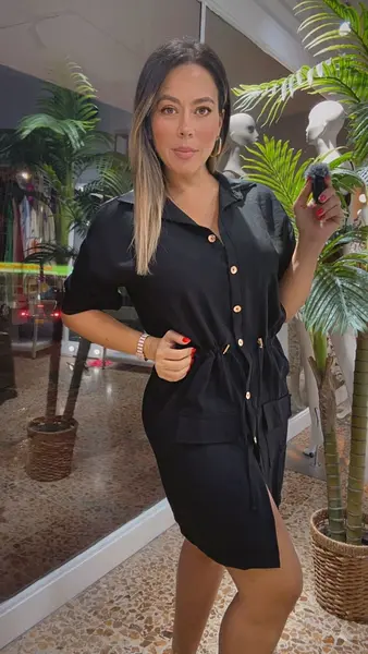 Vestido Noir Chic